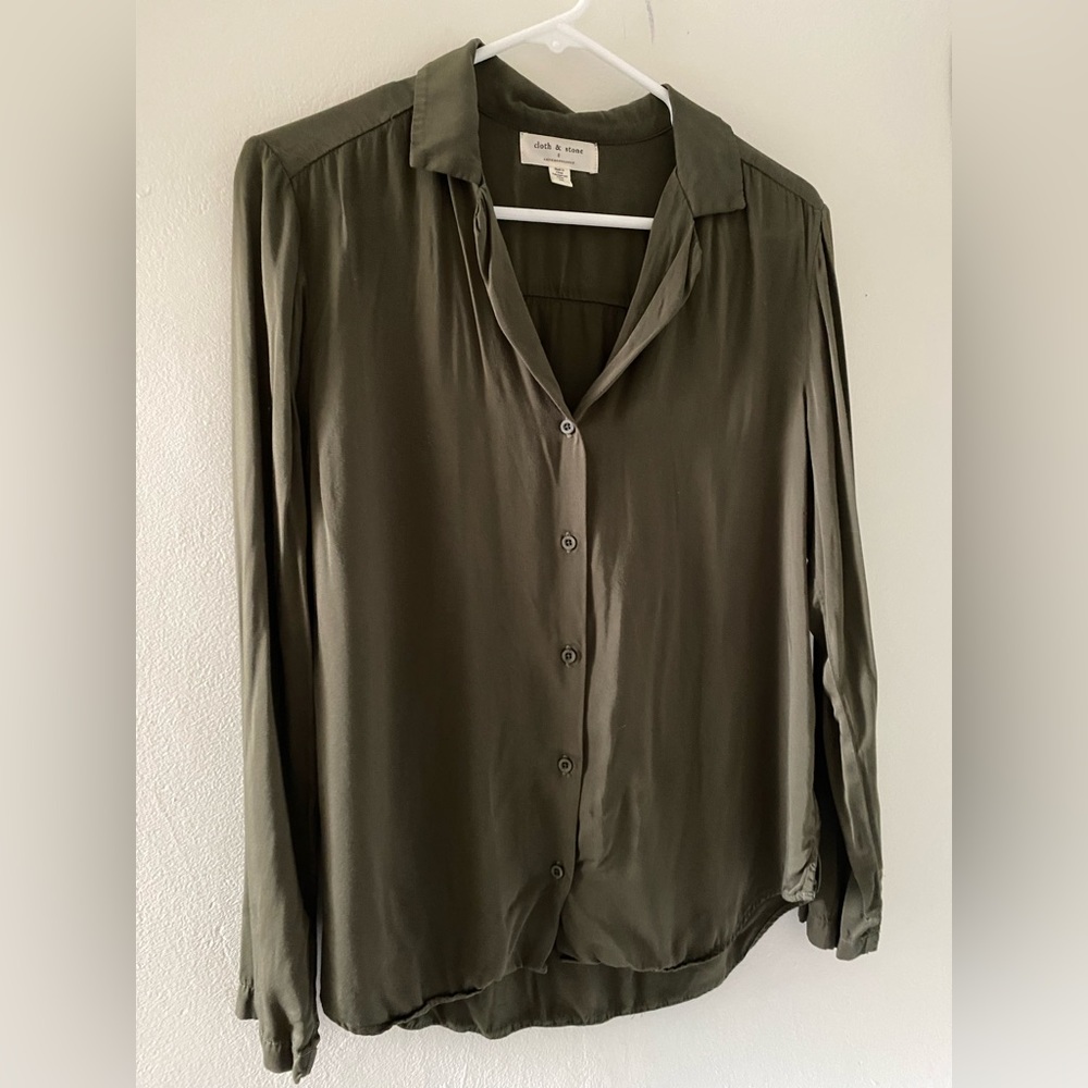 Anthropologie Cloth & Stone Army green Buttondown